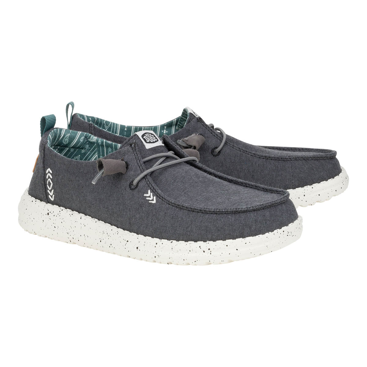 DUD41883-001_WENDYCHAMBRAY_BLACK_PAIR.jpg